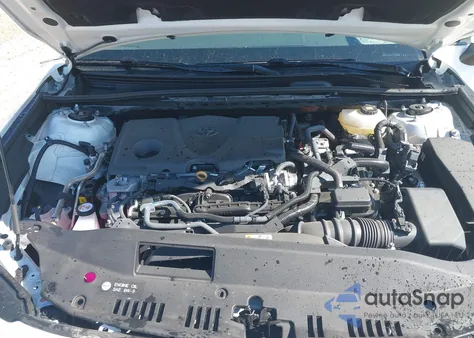 2025 Toyota Camry Le z USA, uszkodzony, nr VIN 4T1DAACK6SU052340